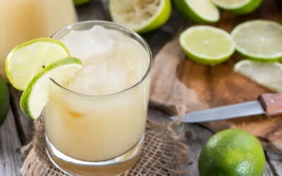 Brasilianische Limo aus dem Mixer